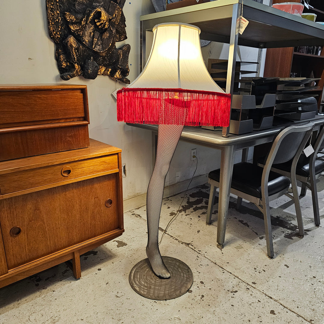 Christmas Story Leg Lamp