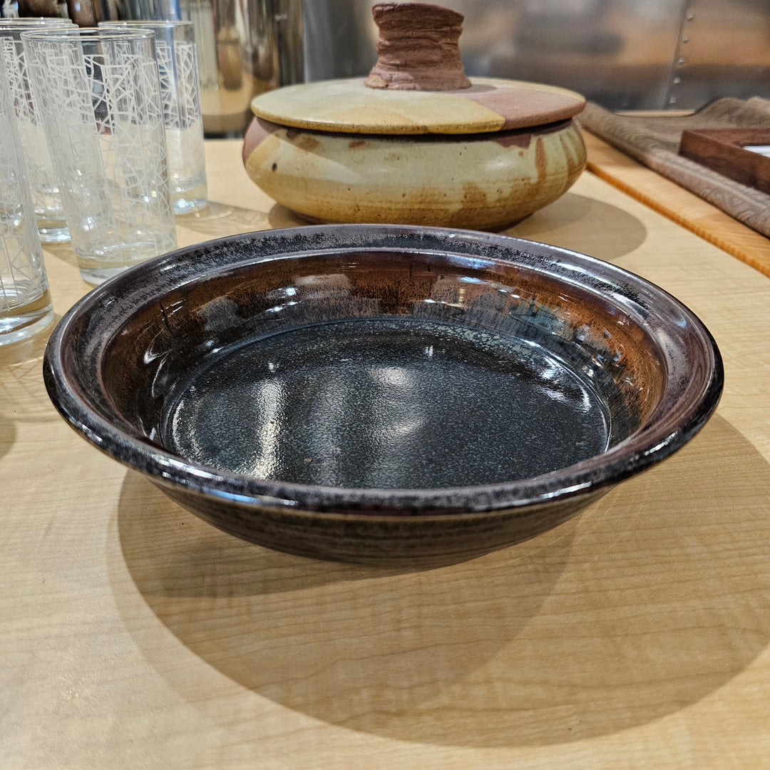 Studio Pottery Shallow Dish / Bowl