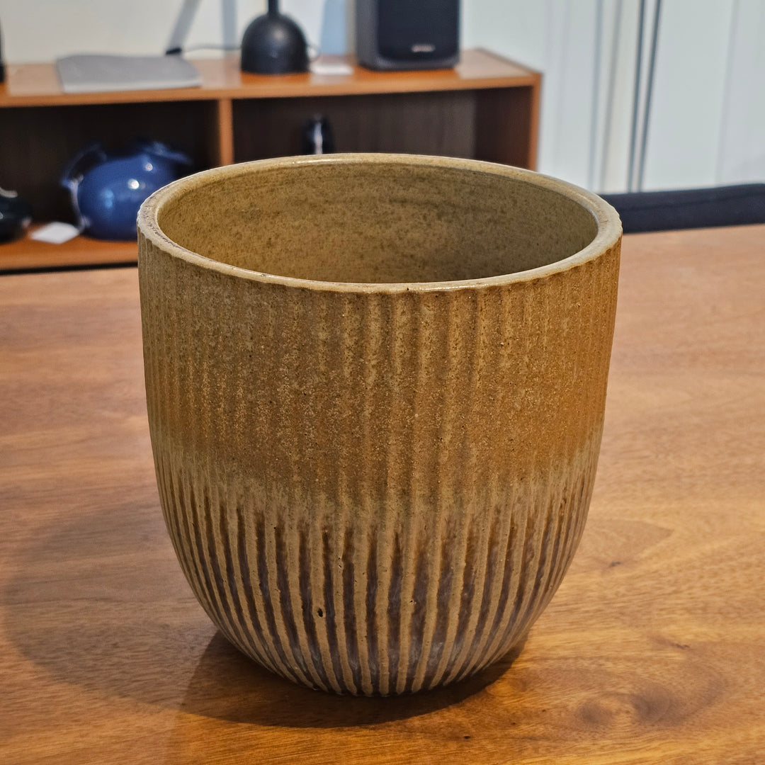 Zanesville Pot #4606 7"x7"