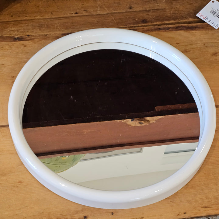 Vtg 16" Round Intertek Wall Mirror